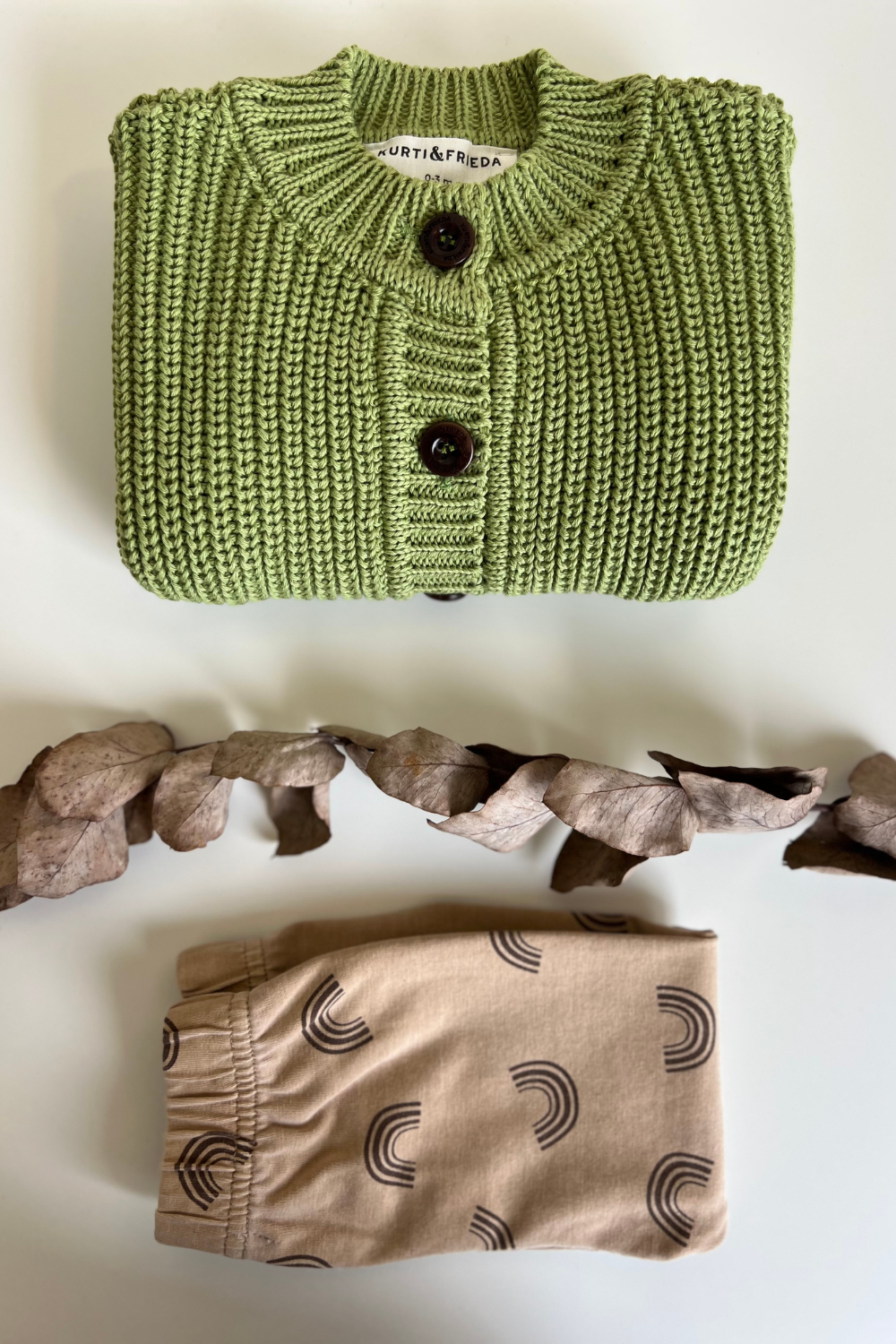 Cardigan | Olive